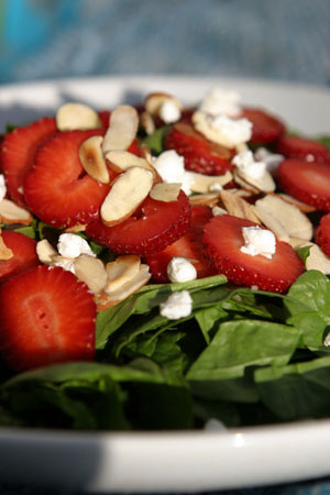 Festive Strawberry Nut Salad