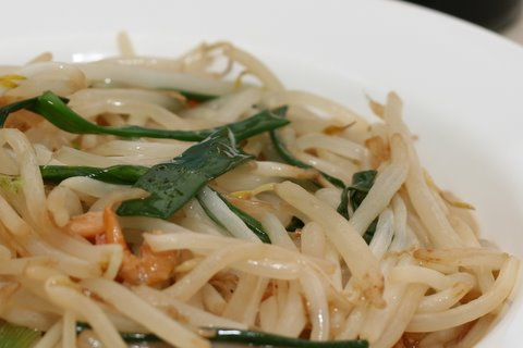  Stir-Fried Beansprouts with Spring Onion   Recipe