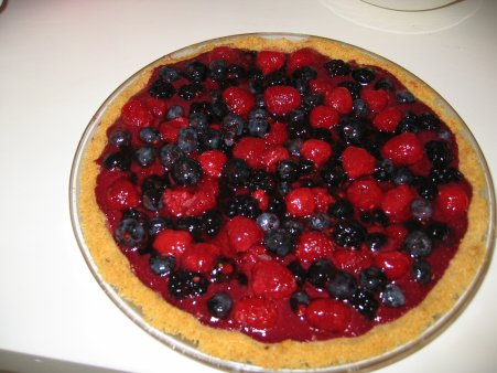 Berry Valentine Pie