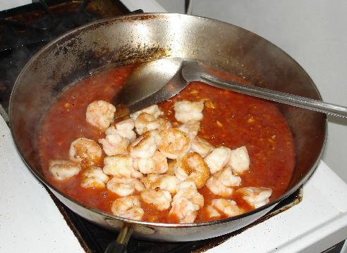Rigatoni with Shrimp in Tomato and Feta Sauce