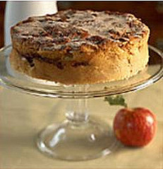 Cinnamon Robed Apple Cake